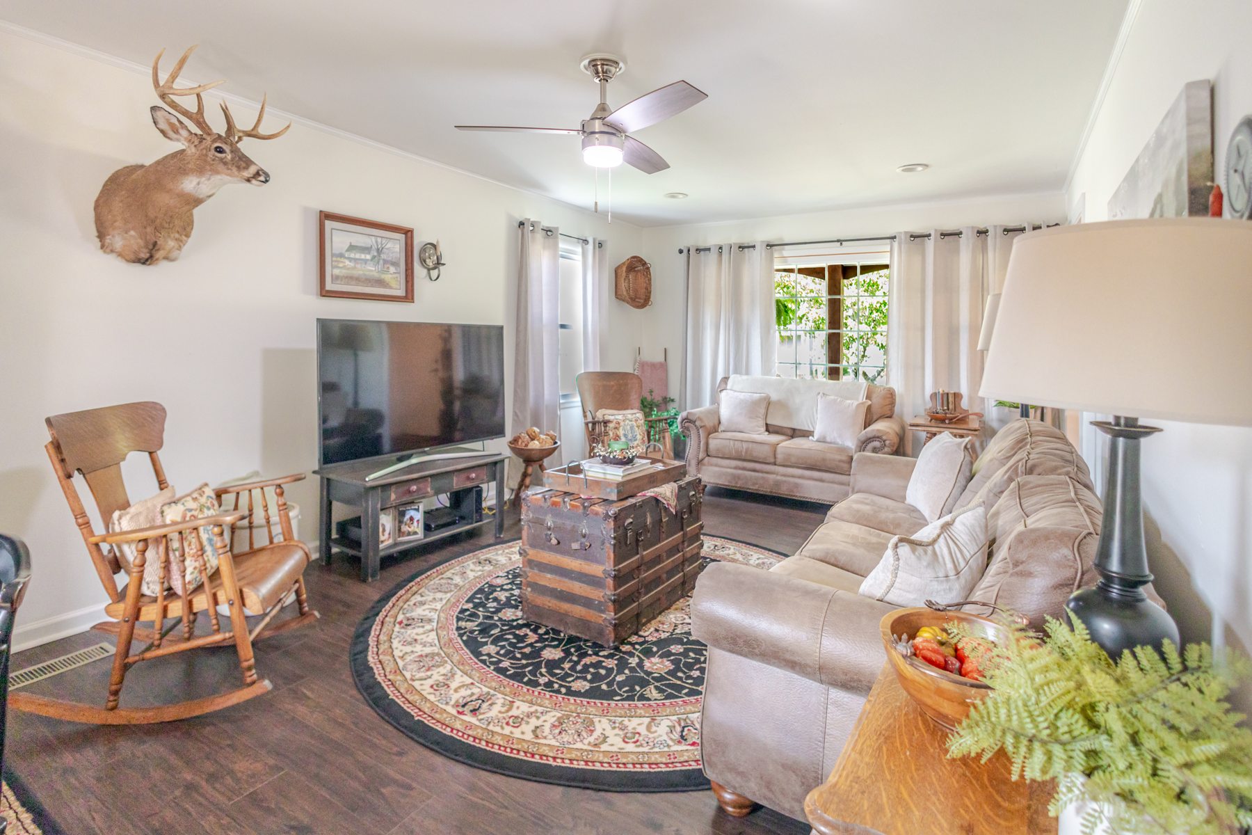 106 High Street — living space