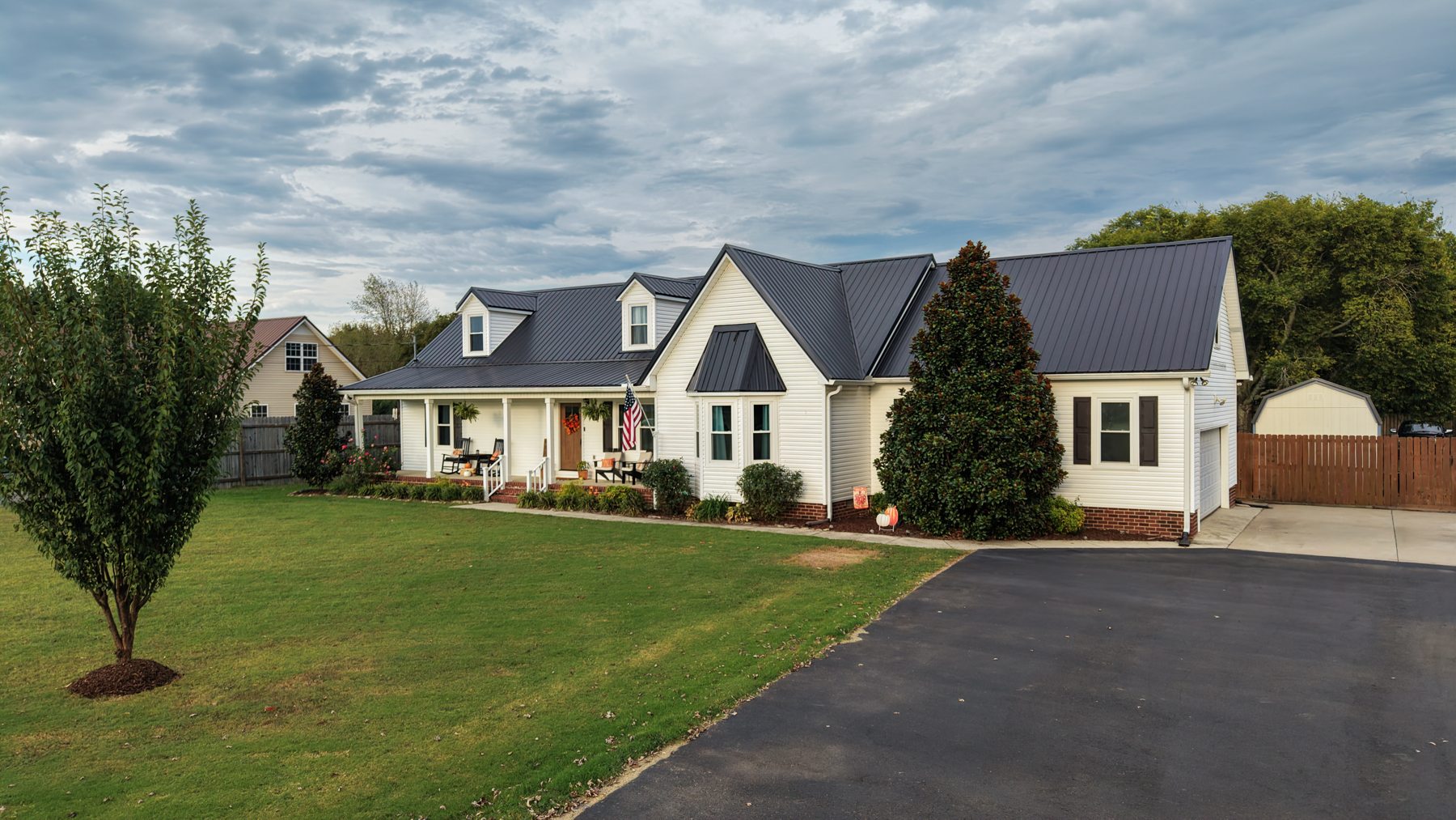 110 Rabbit Run — the front elevation