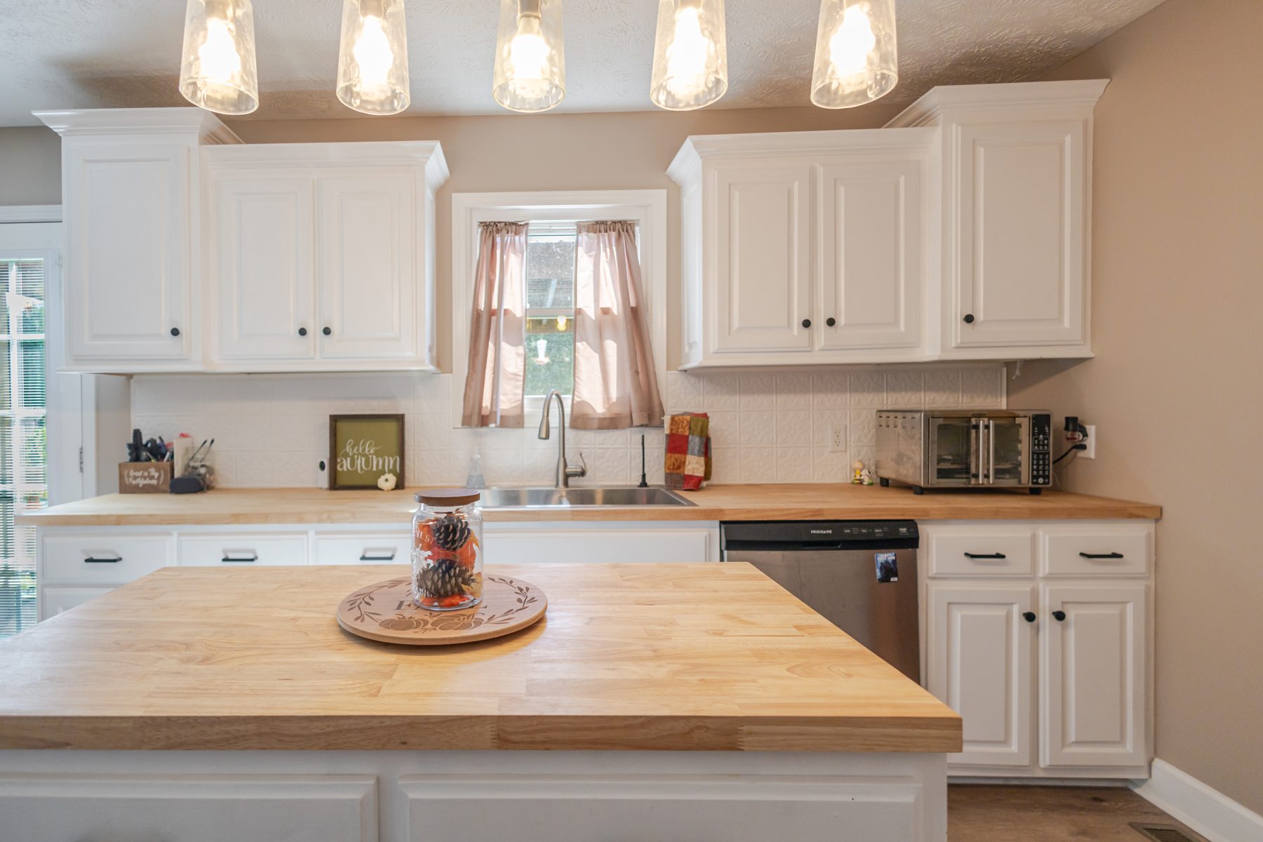 110 Rabbit Run — the kitchen