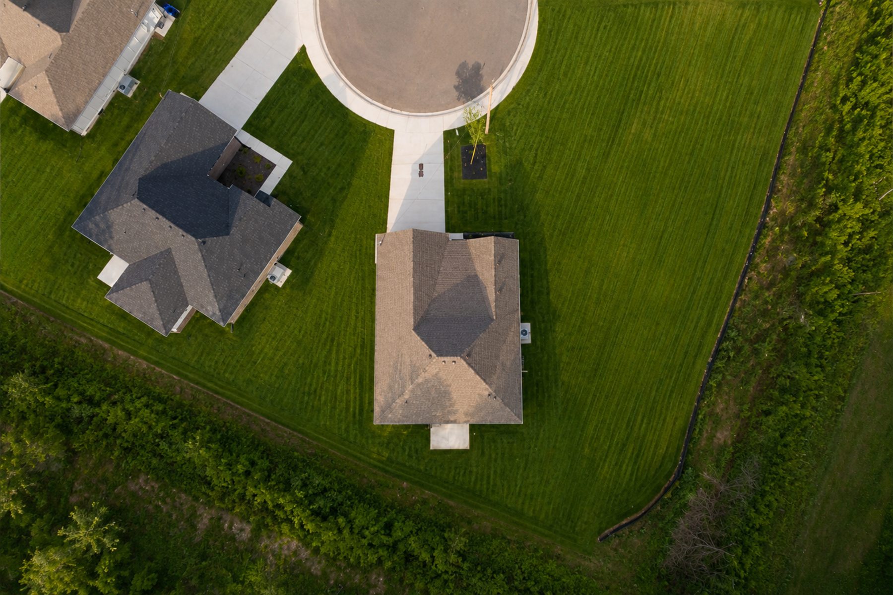 118 Stonebrook Drive — from above