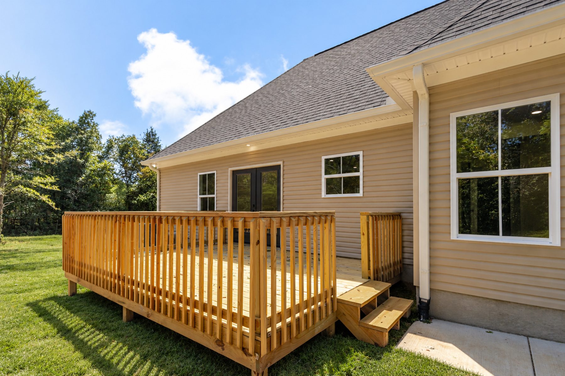 2554 US 41A — the rear deck