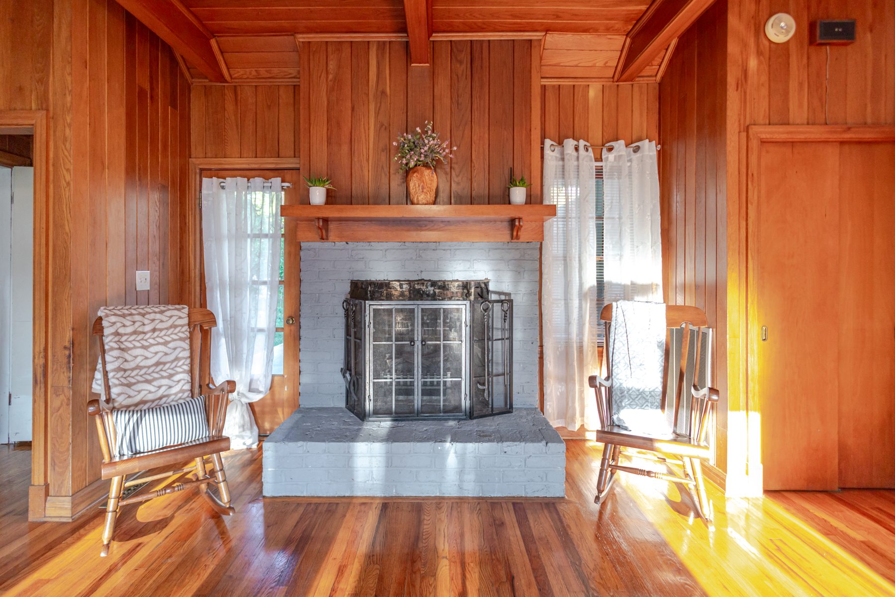 313 Hickory Drive — the fireplace