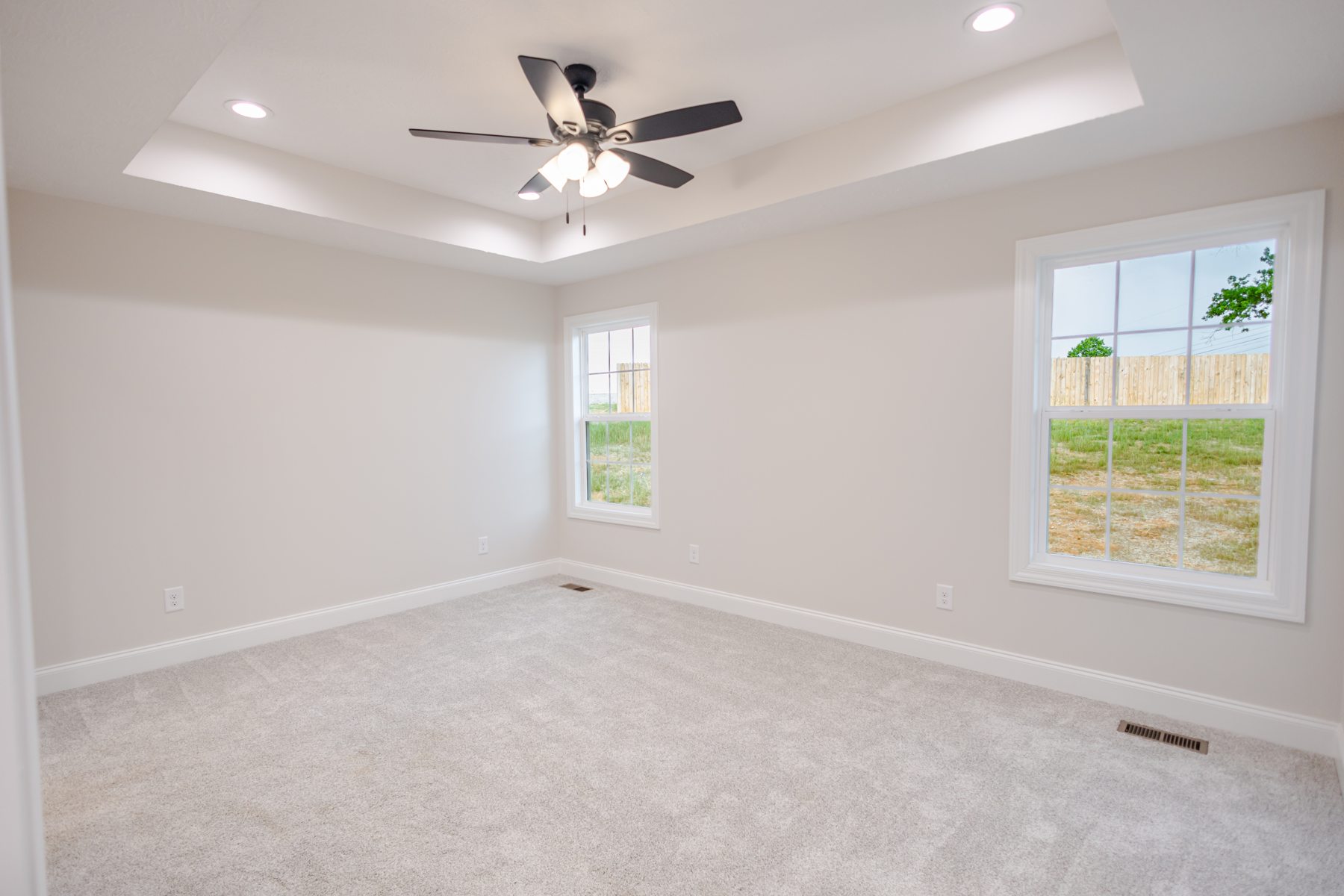 606 Shadow Drive — a quieter room