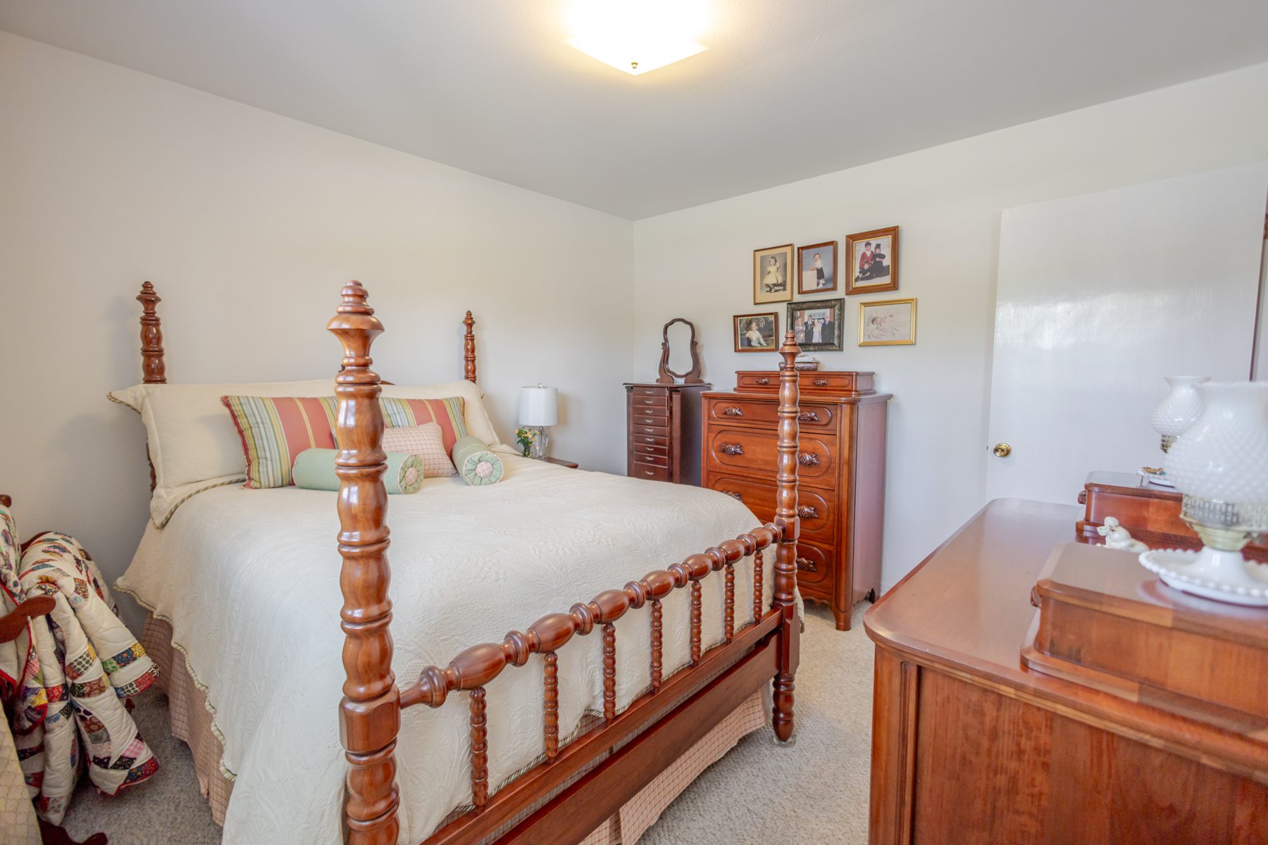 700 Dow Drive — a quieter room